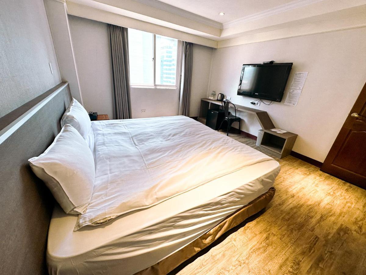 The Rivero Hotel Kaohsiung Exterior photo