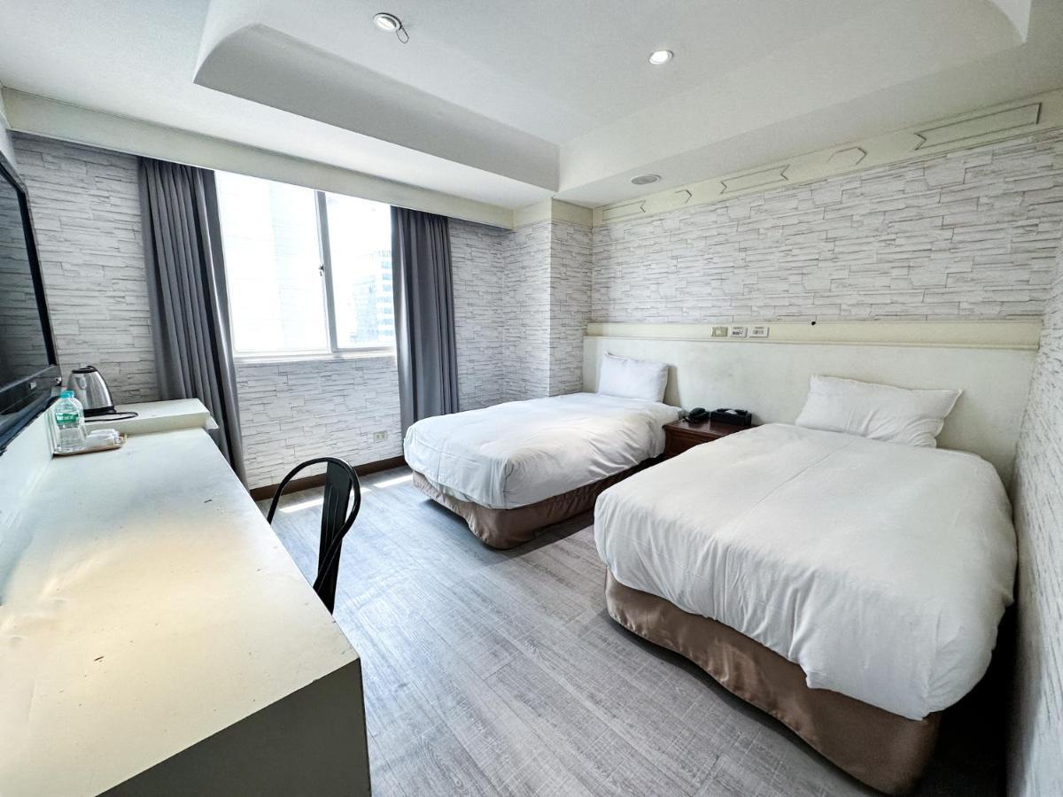 The Rivero Hotel Kaohsiung Exterior photo